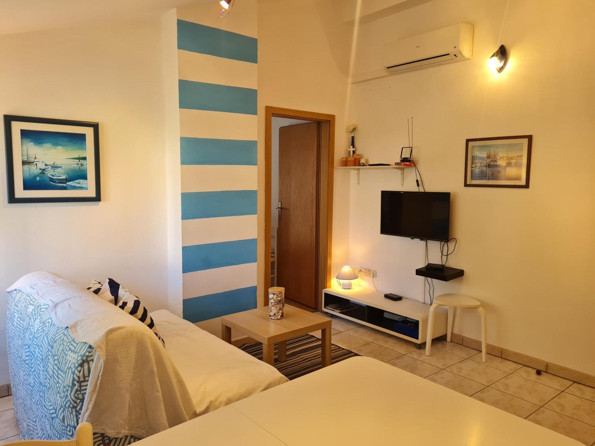 Apartmani Elena Malinska Pokój zdjęcie