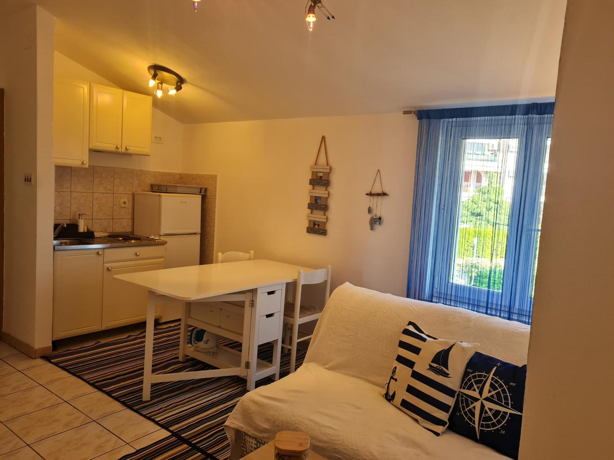 Apartmani Elena Malinska Pokój zdjęcie