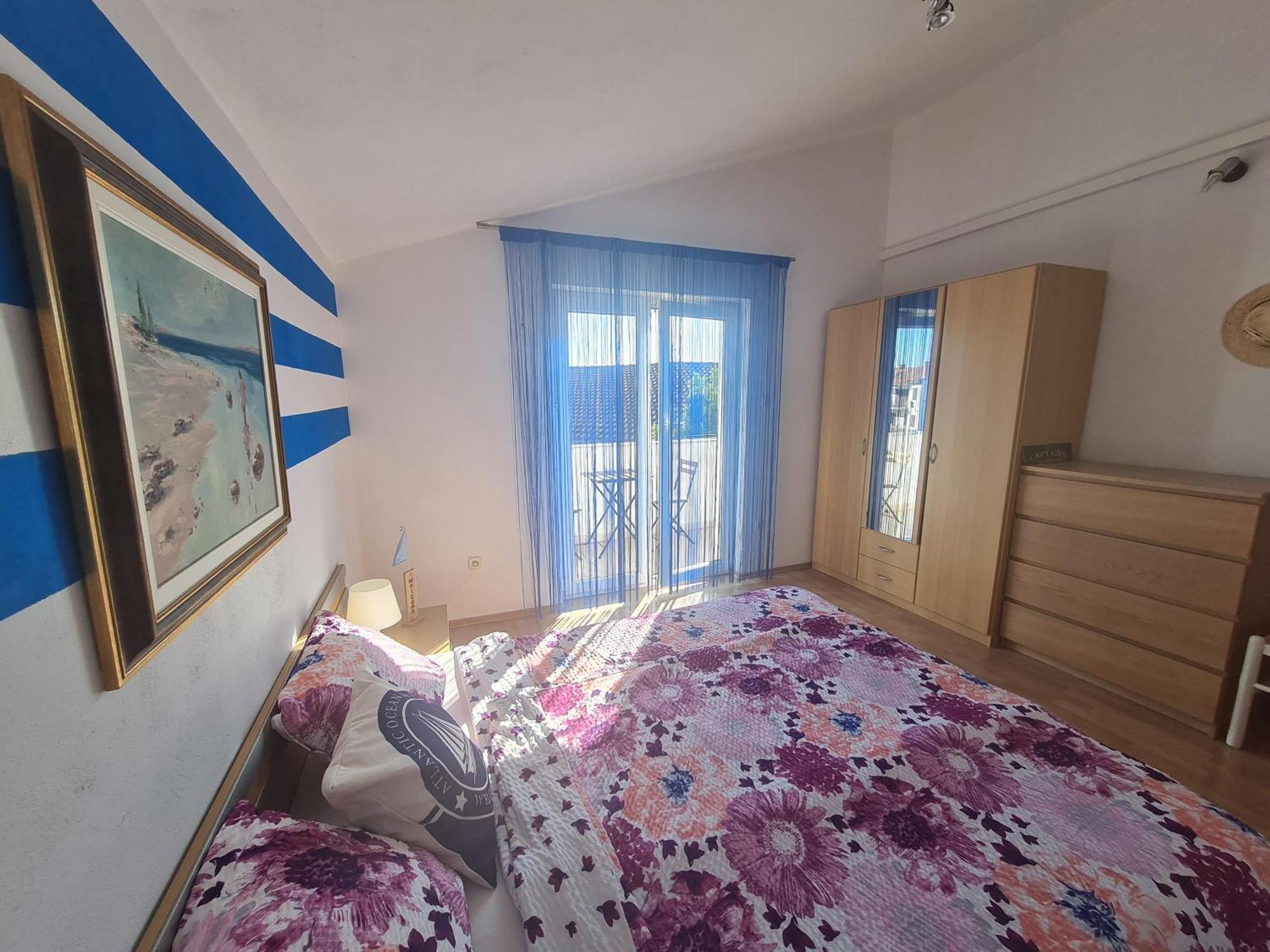 Apartmani Elena Malinska Pokój zdjęcie